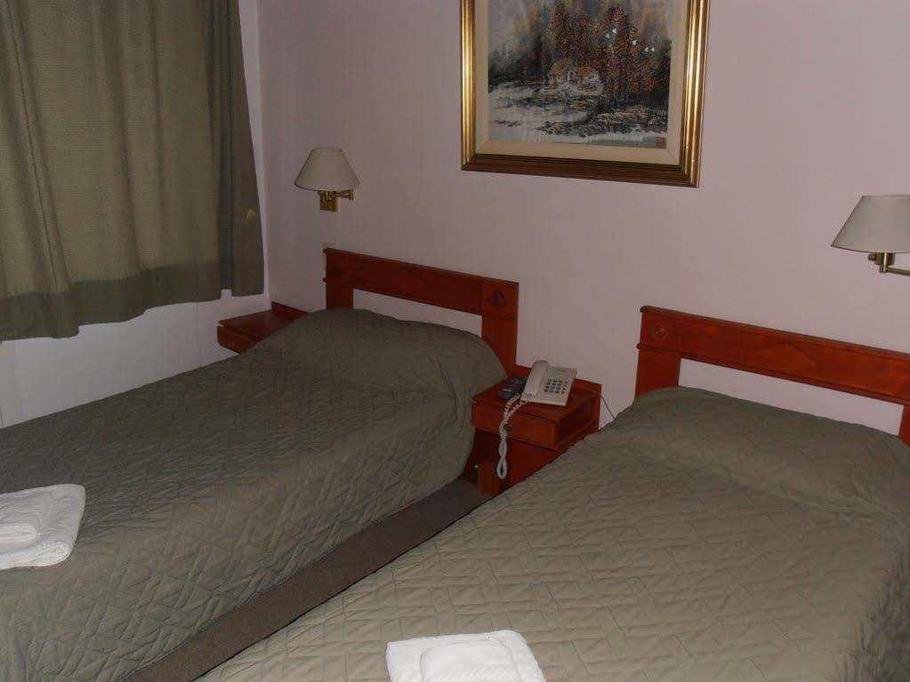 Hotel Antartida Argentina Ushuaia Bagian luar foto
